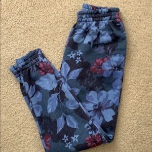 Victoria Secret Pink XS campus jogger